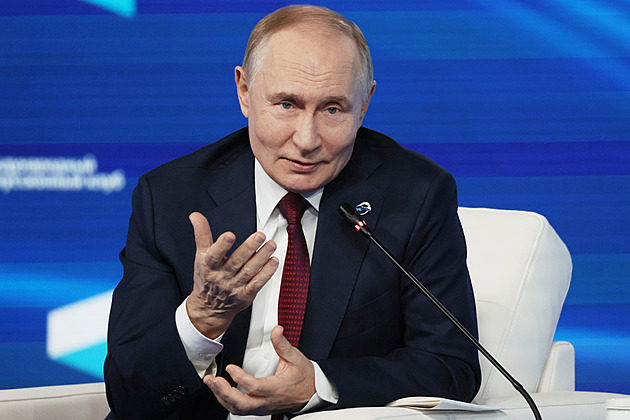 Pokud Ukrajině dáte tomahawky, zničí to naše vztahy, varuje Putin Trumpa