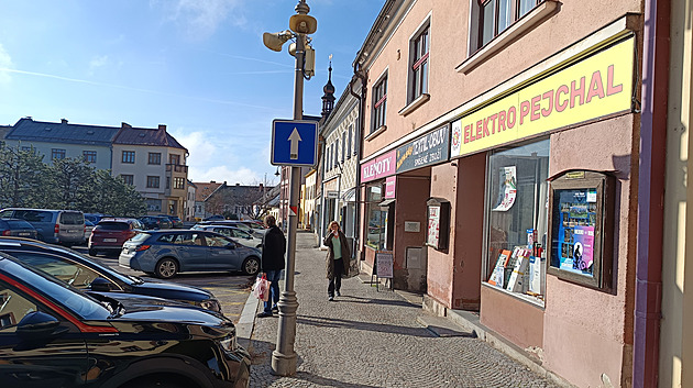 Nové Město vstříc malým obchodníkům. Místo propisky dostane návštěva poukaz