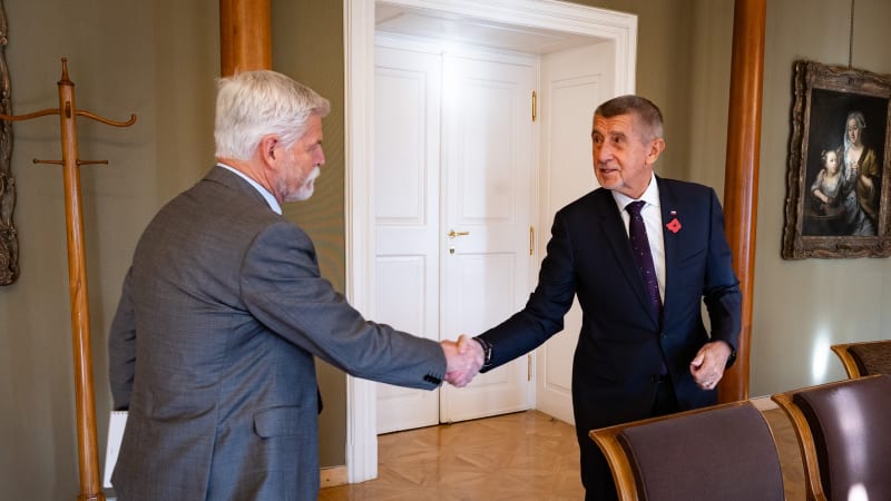 Prezident nespěchá. Od Babiše chce seznam ministrů, řešení střetu zájmů a týden času