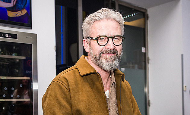 Snězte tu bábovku a běžte se umejt! volaly milovnice Ordinace, vzpomíná Roman Zach