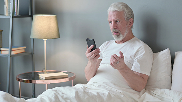 Falešní právníci či notáři okrádají lidi na internetu. Podvodů dramaticky přibývá