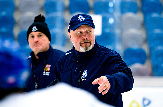 Narazí a zaseknou se. Augusta řeší výchovu hráčů: Chybí odolnost, moc je peřinkujeme