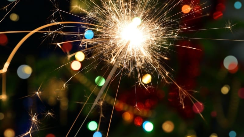 Hasiči měli napilno: Vyjížděli k požárům od stromečku. V jednom případě to dobře dopadlo