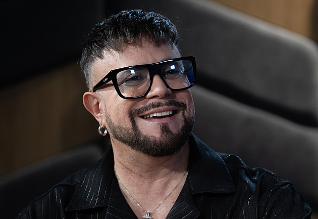 Vánoce jsem poznal až v Československu, vzpomíná kubánský návrhář Osmany Laffita