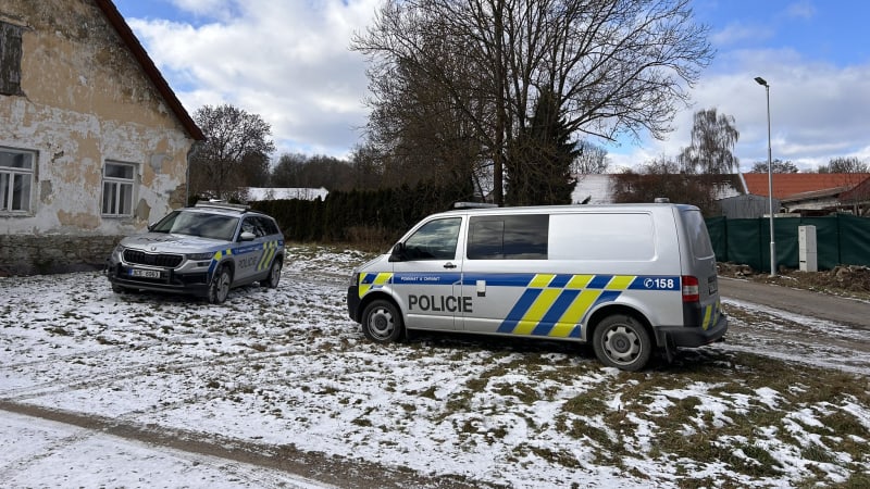 Násilná smrt ženy na Strakonicku. Do akce vyrazili kriminalisté