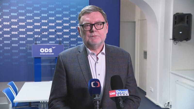 Babišově vládě předáváme dárek, řekl Stanjura o 40 miliardách z EU. Podle něj přijdou brzy