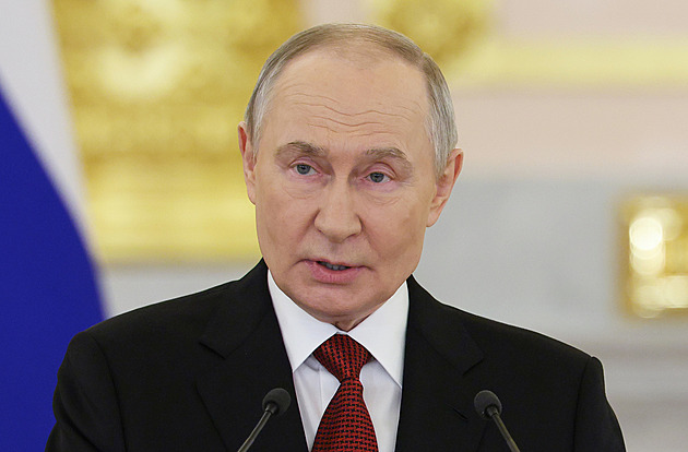 Putin si postěžoval na chování těch, kteří právem silnějšího chtějí diktovat ostatním