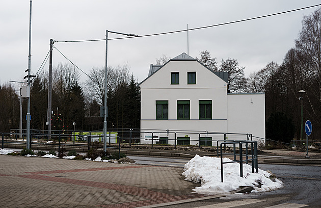 První stupeň v rodinném prostředí. Obec po 45 letech otevřela základní školu