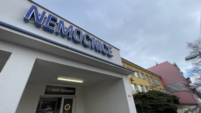 Vyhodím do povětří nemocnici v Šumperku, hrozil muž. Policie ho dopadla