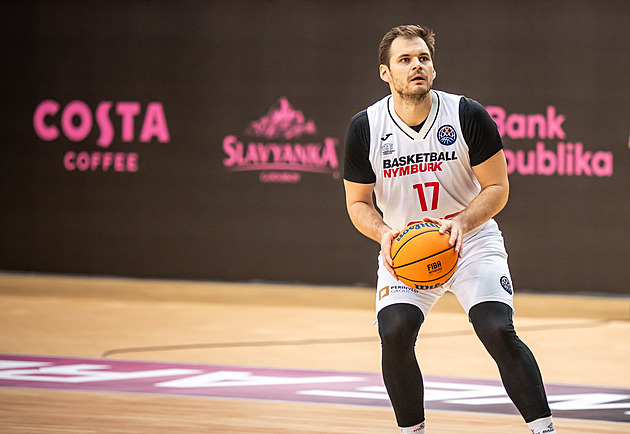 Zvládáme těžké zápasy, to dělá hodně dobrou sezonu, cení si Bohačík