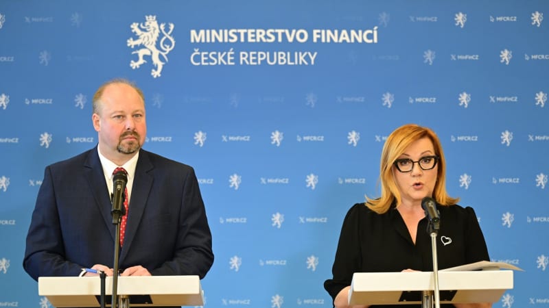 Schillerová: Bitcoinová kauza je příběh nepotismu. Tejc po auditu chystá trestní oznámení