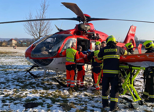Poslanci schválí smlouvu se Slovenskem o spolupráci zdravotnických záchranářů