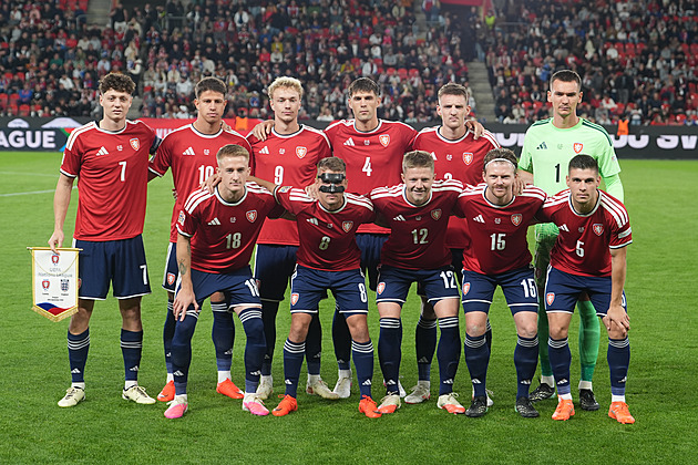 Jako ti největší trpaslíci. Na výhru českých fotbalistů ve Španělsku je kurz 41
