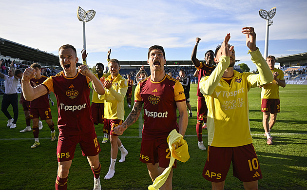 Dukla v dohrávce zdolala „béčko“ Baníku, v Lípě po prohře se Žižkovem končí trenér